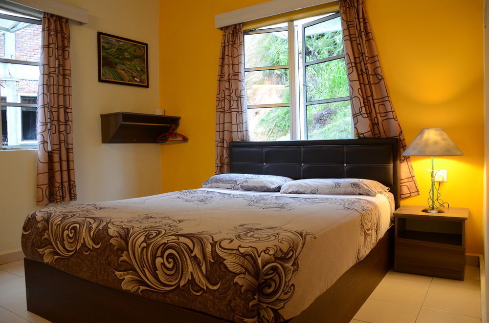Father S Guest House Tanah Rata Esterno foto