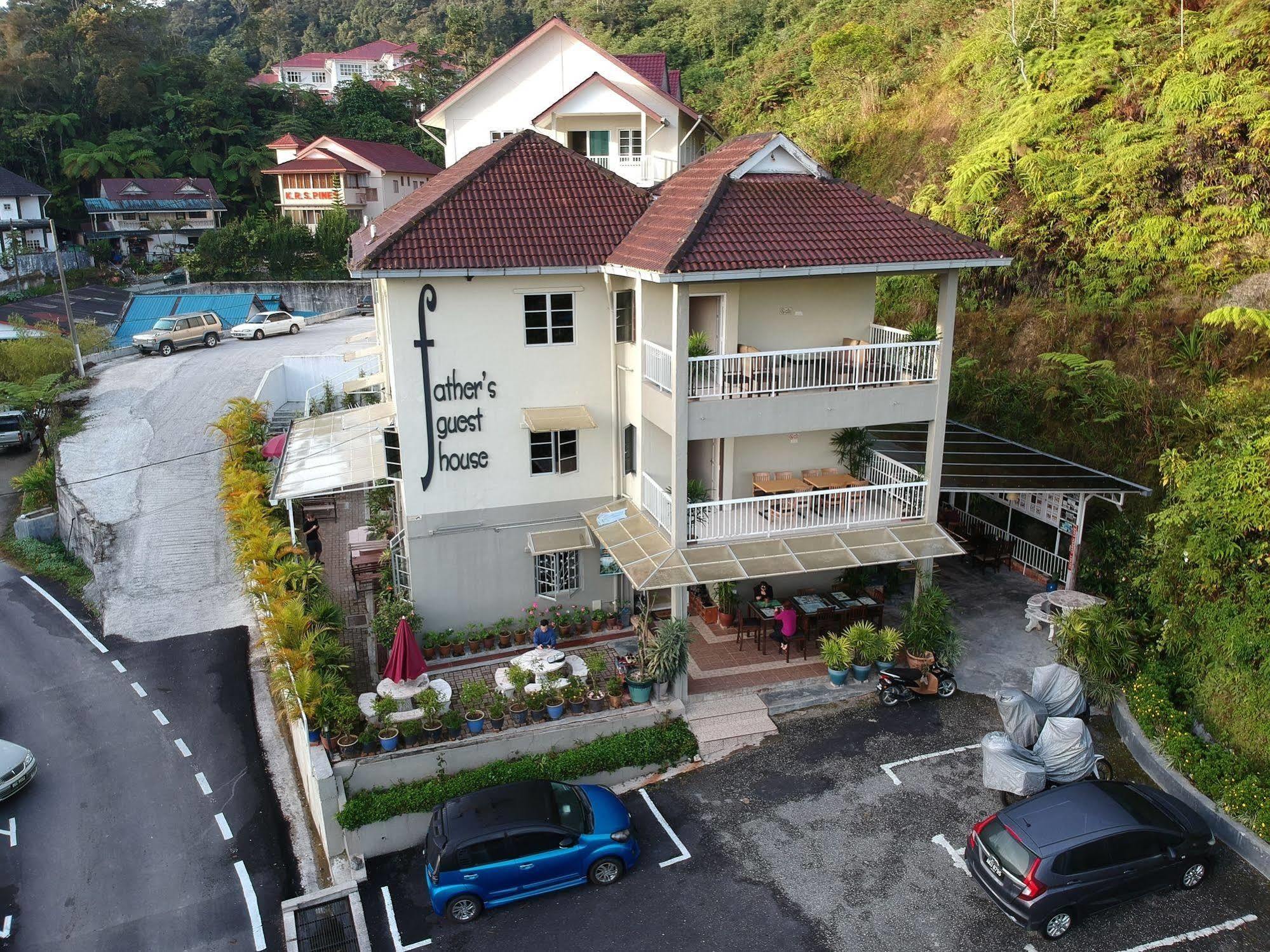 Father S Guest House Tanah Rata Esterno foto