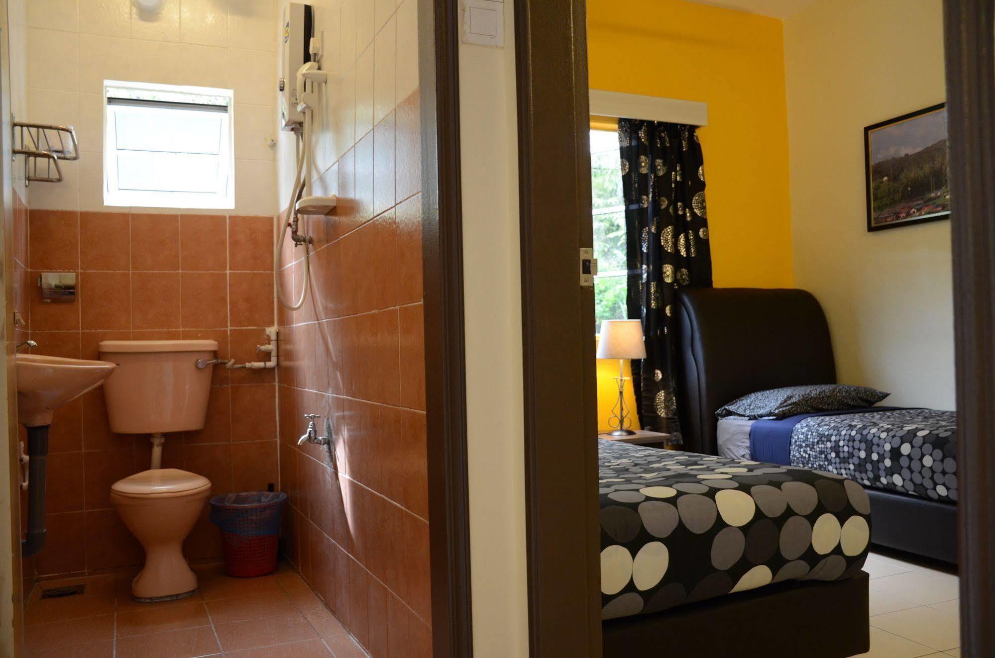 Father S Guest House Tanah Rata Esterno foto